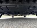 車両前方側の下廻り画像です。エンジン付近から車両中央部までの状態を確認いただけます。◆ご購入前に気になる下廻りの様子を把握したい方は、店頭スタッフまでお問い合わせ下さい。