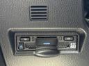 ETC車載器を搭載で、高速道路の料金所をスムーズに通過。スムーズな移動をサポートします。料金所の煩わしさから解放され、快適なドライブを楽しめます。