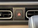 日々の運転を支えるスイッチ類です。直感的に操作でき、快適なドライブを後押しします。