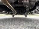車両前方側の下廻り画像です。エンジン付近から車両中央部までの状態を確認いただけます。◆ご購入前に気になる下廻りの様子を把握したい方は、店頭スタッフまでお問い合わせ下さい。