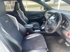 ＷＥＣＡＲＳではほぼ毎日新しい在庫車両を入荷しております！お客様のこだわりを叶える１台がきっとＷＥＣＡＲＳにあるはずです！ 5