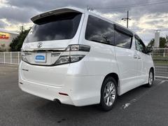 �ꥢ�ӥ塼�ϡ����괶�Τ���ǥ�����ǡ�����ͤ˰¿�����Ϳ���ޤ�����������å���ʥꥢ���ݥ��顼���������Ω�����Ƥ��ޤ��� 3