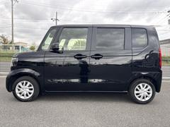 ή���褦�ʥ��륨�åȤ������������ɥӥ塼���ܥǥ��饤��ϥ���ץ�ʤ������������Ƥ��ꡢ�Բ�Ū�ʰ��ݤ�Ϳ���ޤ��� 2