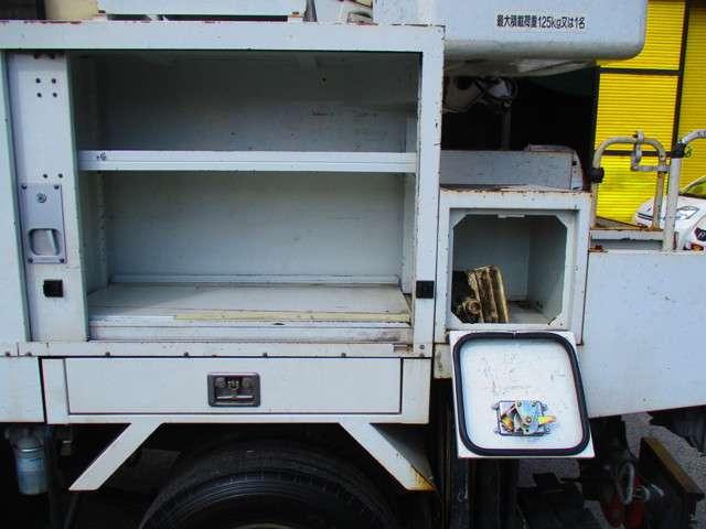 高所作業車/バックモニター(20枚目)