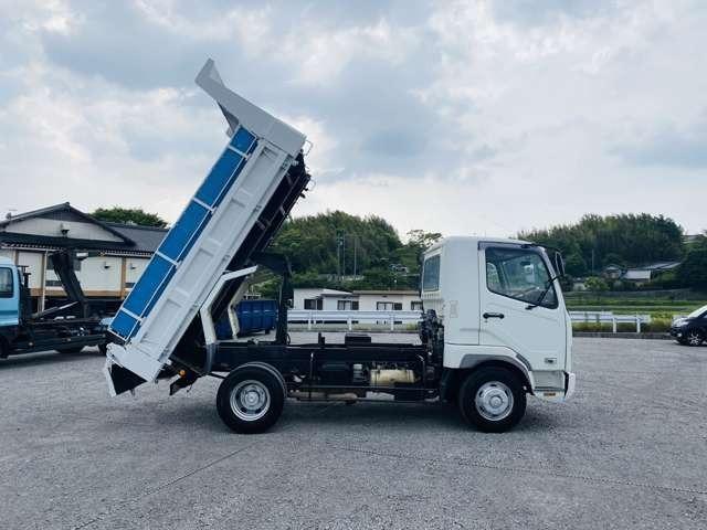 4トンダンプ 210馬力 ターボ車 コボレーン付 4tダンプ 外装仕上済 3方開(4枚目)