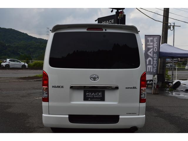 ハイエースバン スーパーＧＬ　ダークプライム　両電スラ　ベッドキット　デイライト付バンパー　スロットルコントローラー　リアエアコン（23枚目）
