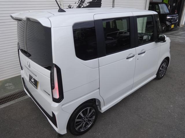 N-BOXカスタム ベースグレード 8インチモニターオーディオ&バックカメラ/電動スライドドア/衝突被害軽減システム/レーダークルーズ/禁煙車/スマートキー&プッシュS/LEDヘッド/ETC/オートハイビーム/車線逸脱警報/オートライト(8枚目)