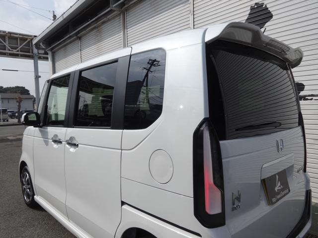 N-BOXカスタム ベースグレード 8インチモニターオーディオ&バックカメラ/電動スライドドア/衝突被害軽減システム/レーダークルーズ/禁煙車/スマートキー&プッシュS/LEDヘッド/ETC/オートハイビーム/車線逸脱警報/オートライト(19枚目)