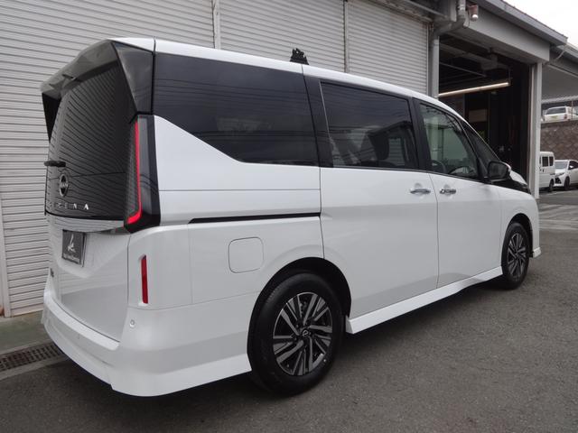 セレナ ハイウェイスターV 禁煙車/純正12.3型ナビ/両側電動スライドドア/プロパイロット/全周囲カメラ/衝突軽減装置/ブランドスポットモニター/デジタルインナーミラー/ETC2.0/LEDヘッド&フォグ/オートハイビーム(2枚目)