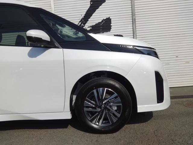 セレナ e-パワー ハイウェイスターV 純正12.3インチワイドディスプレイ&アラウンドビューモニター/両側電動スライドドア/インテリキー/車線逸脱抑制/革巻ステア/ビルトインETC/F&Rソナー/エマブレ/LEDライト/16AW/8人乗(15枚目)