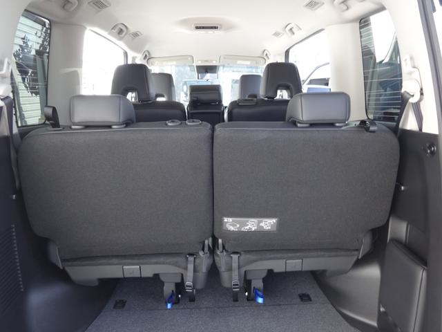 セレナ e-パワー ハイウェイスターV 純正12.3インチワイドディスプレイ&アラウンドビューモニター/両側電動スライドドア/インテリキー/車線逸脱抑制/革巻ステア/ビルトインETC/F&Rソナー/エマブレ/LEDライト/16AW/8人乗(43枚目)