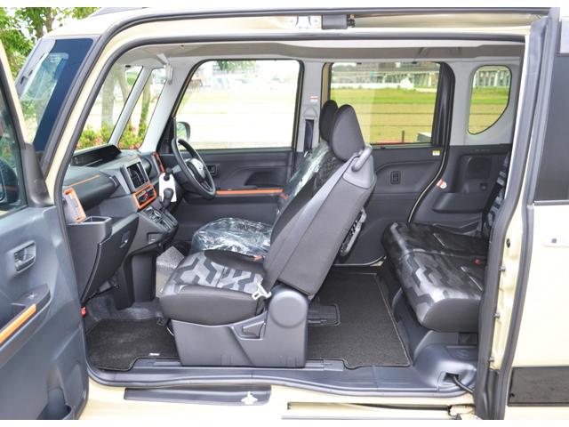 タント ファンクロス　両側電動スライドドア　バックカメラ　ＥＴＣ　ルーフレール　届出済未使用車　新車保証付き　フルフラットシート（4枚目）