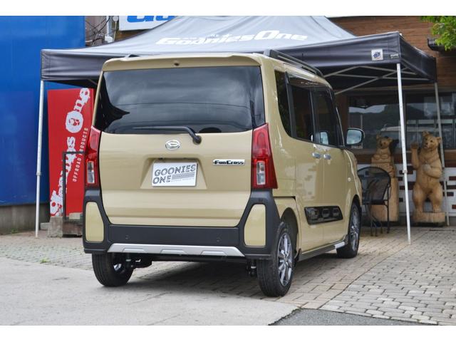 タント ファンクロス　両側電動スライドドア　バックカメラ　ＥＴＣ　ルーフレール　届出済未使用車　新車保証付き　フルフラットシート（14枚目）