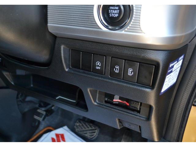 スペーシアギア ハイブリッドＸＺ　ターボ　社外フローティングナビ　バックカメラ　両側電動スライドドア　ルーフレール　アルミホイール　シートヒーター（3枚目）