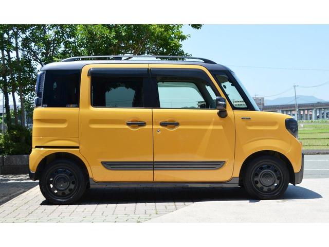 スペーシアギア ハイブリッドXZ ターボ 社外フローティングナビ バックカメラ 両側電動スライドドア ルーフレール アルミホイール シートヒーター(17枚目)