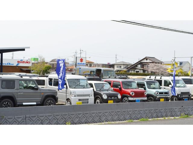 ワゴンＲスマイル ハイブリッドＳ　フルフラットシート　シートヒーター　両側電動スライドドア　届出済未使用車　新車保証付き　スズキセーフティサポート（5枚目）