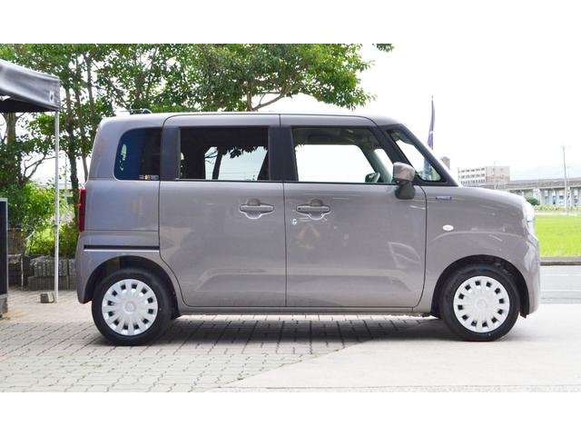 ワゴンＲスマイル ハイブリッドＳ　純正９インチナビ　全方位カメラ　届出済未使用車　新車保証付き　スズキセーフティサポート　シートヒーター　片側電動スライドドア　スマートキー（7枚目）