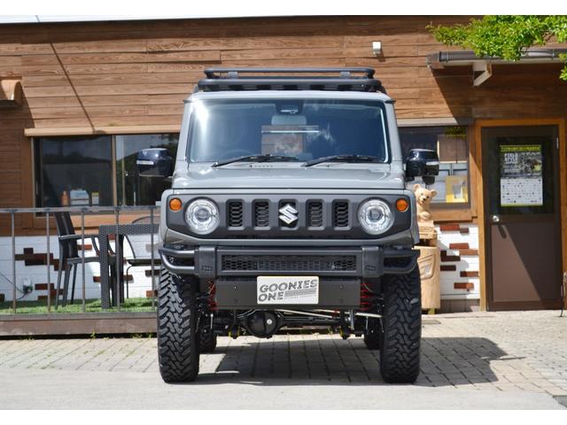 ジムニー ＸＣ　ＧＢカスタムカー　３インチリフトアップ　１６インチアルミホイール　ＴＯＹＯタイヤ　アルミバンパー　届出済未使用車　新車保証付き（7枚目）