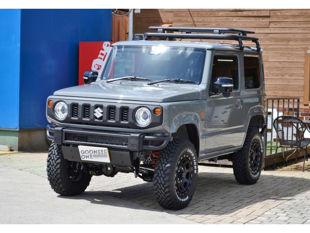 ジムニー ＸＣ　ＧＢカスタムカー　３インチリフトアップ　１６インチアルミホイール　ＴＯＹＯタイヤ　アルミバンパー　届出済未使用車　新車保証付き（9枚目）