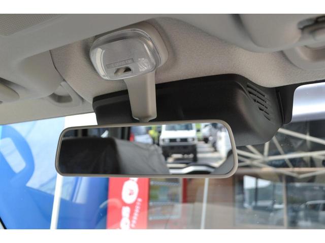 エブリイ ＰＣ　届出済未使用車　新車保証付き　スズキセーフティサポート　ディスプレィオーディオ　キーレスエントリー　パワーウィンドウ付　ＣＶＴ車　衝突軽減ブレーキ　レーンアシスト　クリアランスソナー（8枚目）