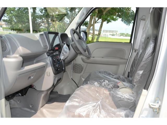 エブリイ ＰＣ　届出済未使用車　新車保証付き　スズキセーフティサポート　ディスプレィオーディオ　キーレスエントリー　パワーウィンドウ付　ＣＶＴ車　衝突軽減ブレーキ　レーンアシスト　クリアランスソナー（11枚目）