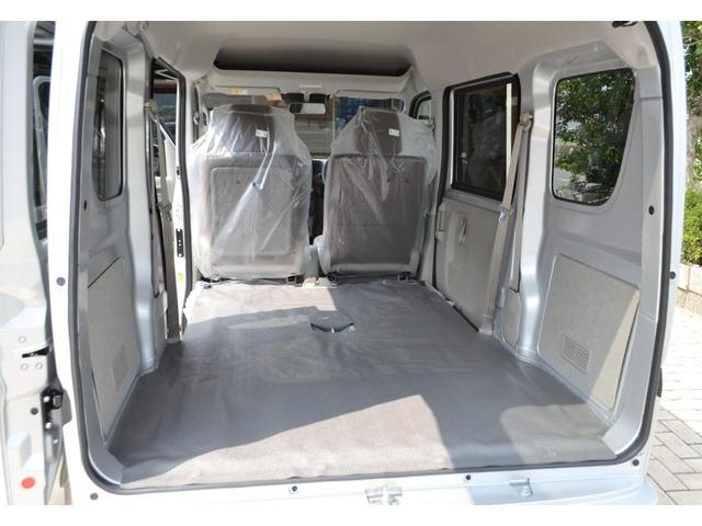 エブリイ ＰＣ　届出済未使用車　新車保証付き　スズキセーフティサポート　ディスプレィオーディオ　キーレスエントリー　パワーウィンドウ付　ＣＶＴ車　衝突軽減ブレーキ　レーンアシスト　クリアランスソナー（15枚目）