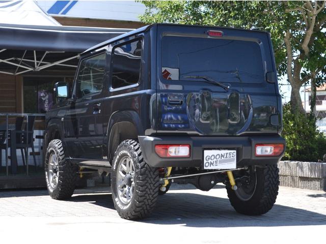 ジムニー ＸＣ　リフトアップカスタム　ＭＴタイヤ　メモリーナビ　バックカメラ　新車メーカー保証付き　フォグランプ　ＬＥＤヘッドライト　スマートキー　安全装備　オートマチックハイビーム（2枚目）