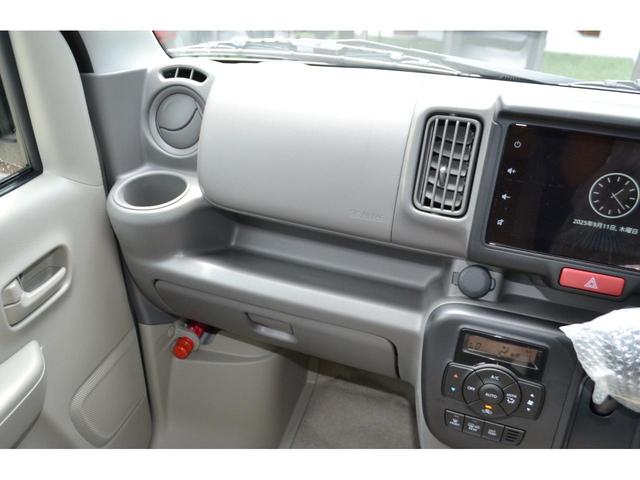 エブリイ ジョインターボ　届出済未使用車　新車保証付き　後席両側ワンアクションパワースライドドア　フルオートエアコン　バックアイカメラ付ディスプレィオーディオ装着車（10枚目）