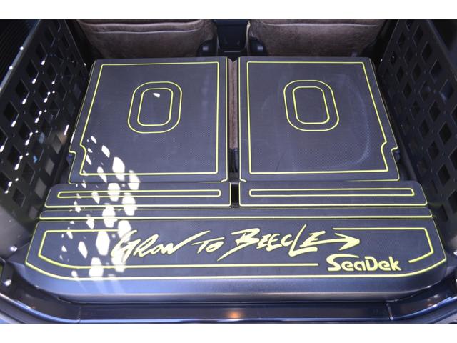 シーデック素材の唯一無二のジムニー専用ラゲッジマットです