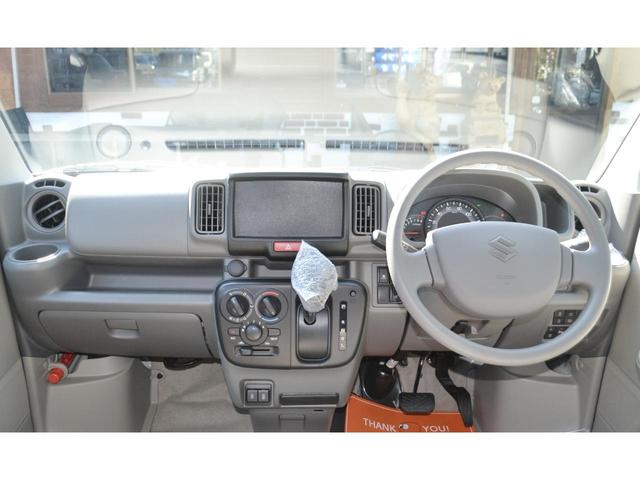 スズキ車の魅力をもっと多くの方へ。専門知識を持つスタッフが、お客様に最適な一台をご提案。試乗・購入・アフターまで安心のフルサポート体制が自慢です。