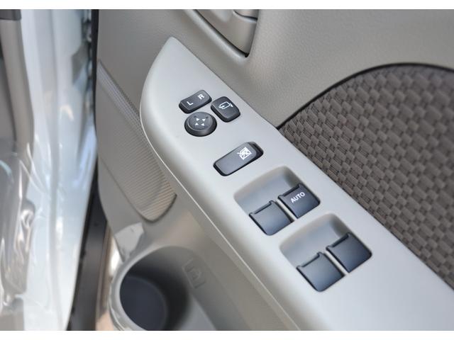 エブリイ ジョインターボ　ハイルーフ　４ＷＤ　届出済未使用車　新車保証付き　スズキセーフティサポート　両側パワースライドドア　ディスプレィオーディオ　スマートキー　プッシュスターター　シートヒーター（6枚目）