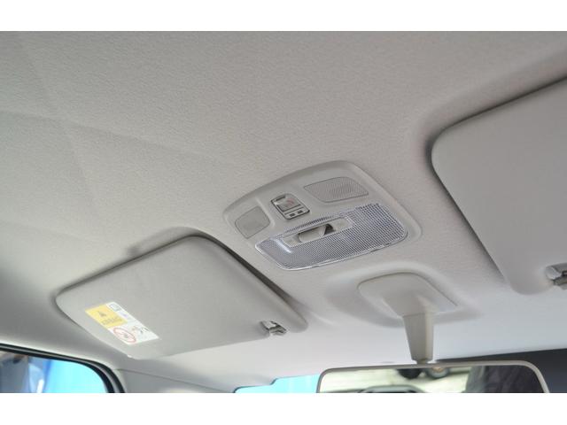 ワゴンＲスマイル ハイブリッドＸ　届出済未使用車　純正９インチナビ　全方位カメラ付き　両側電動スライドドア　スズキセーフティサポート　フロントフォグランプ　フルフラットシート　シートヒーター　スマートキー　プッシュスターター（10枚目）