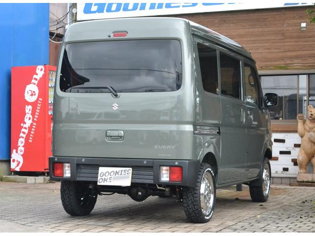 エブリイ ジョインターボ　ハイルーフ　１インチリフトアップ　オープンカントリーＲＴ　ガルシアシスコホイール　アウトクラスバンパー　オリジナルラプター塗装　届出済未使用車　新車保証付き　（アイビーグリーンメタリック）（25枚目）