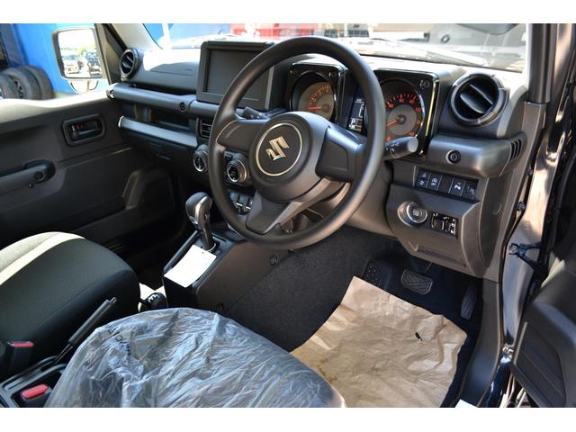 ジムニー ＸＣ　４ＷＤ　ＧＢ３インチリフトアップキット　純正アルミホイール　ジオランダーＭＴ　届出済未使用車　新車保証付き　（ピュアホワイトパール）（2枚目）