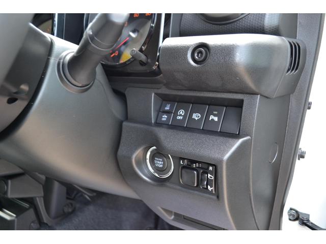 ジムニー ＸＣ　４ＷＤ　ＧＢ３インチリフトアップキット　純正アルミホイール　ジオランダーＭＴ　届出済未使用車　新車保証付き　（ピュアホワイトパール）（3枚目）