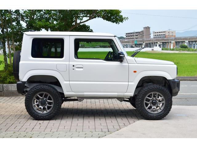 ジムニー ＸＣ　４ＷＤ　ＧＢ３インチリフトアップキット　純正アルミホイール　ジオランダーＭＴ　届出済未使用車　新車保証付き　（ピュアホワイトパール）（17枚目）