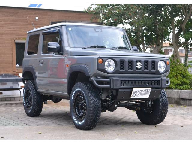 ジムニー ＸＣ　４ＷＤ　３インチリフトアップ　オープンカントリーＭＴタイヤ　　ホイールＸＪ０８　　ＧＢフェザーバンパー　ＧＢスペアタイヤカバー　（ミディアムグレー）（8枚目）