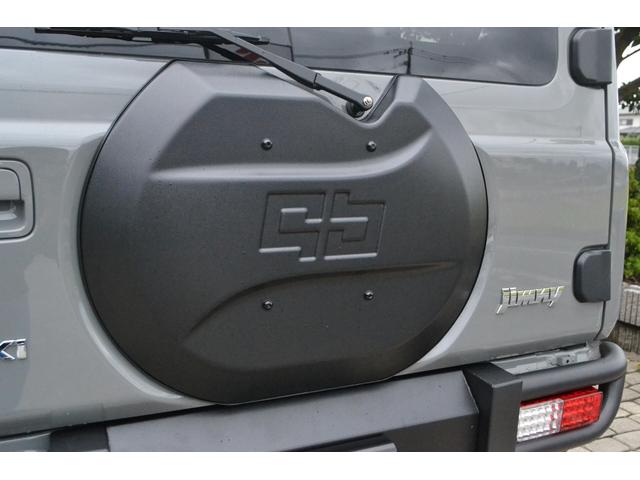 ジムニー ＸＣ　４ＷＤ　３インチリフトアップ　オープンカントリーＭＴタイヤ　　ホイールＸＪ０８　　ＧＢフェザーバンパー　ＧＢスペアタイヤカバー　（ミディアムグレー）（16枚目）