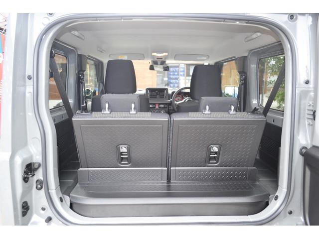 ジムニー ＸＣ　４ＷＤ　３インチリフトアップ　オープンカントリーＭＴタイヤ　　ホイールＸＪ０８　　ＧＢフェザーバンパー　ＧＢスペアタイヤカバー　（ミディアムグレー）（27枚目）