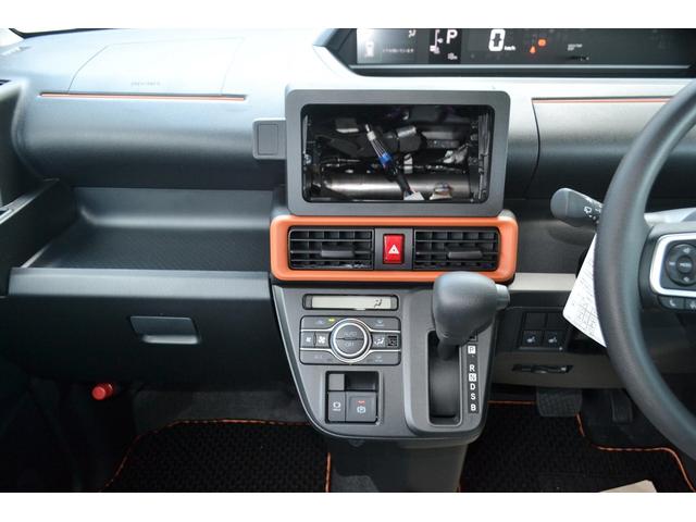 タント ファンクロス スマートアシスト 両側パワースライドドア ウェルカムオープン機能 格納式シートバックテーブル 電動パーキングブレーキ 届出済未使用車 新車保証付 (フォレストカーキメタリック)(10枚目)