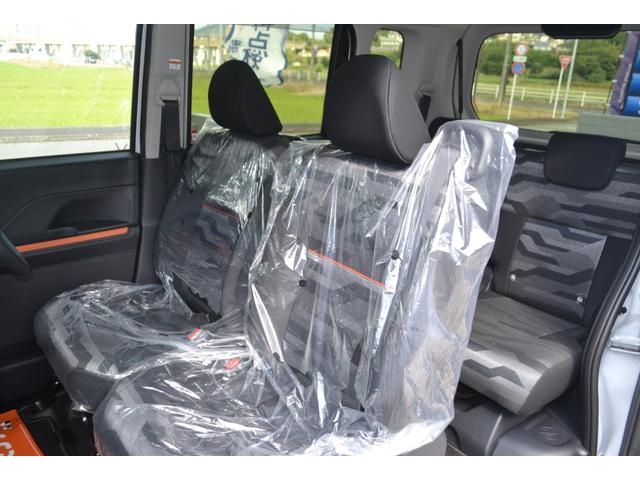 タント ファンクロス　両側電動スライドドア　シートヒーター　フォグランプ　フルフラットシート　バックカメラ　ＥＴＣ　ルーフレール　届出済未使用車　新車保証付き（10枚目）