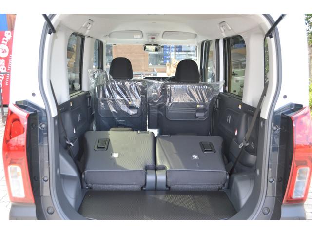 タント ファンクロス　両側電動スライドドア　シートヒーター　フォグランプ　フルフラットシート　バックカメラ　ＥＴＣ　ルーフレール　届出済未使用車　新車保証付き（13枚目）