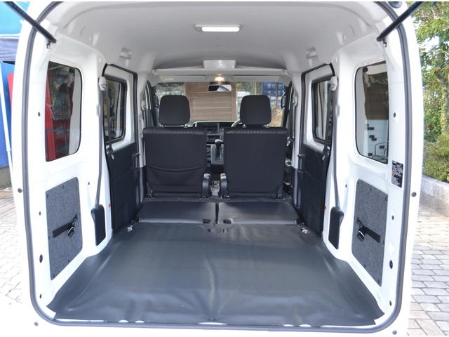 ハイゼットカーゴ クルーズ　アイドリングストップ　届出済未使用車　新車保証付き　安全装備　（ホワイト）（20枚目）