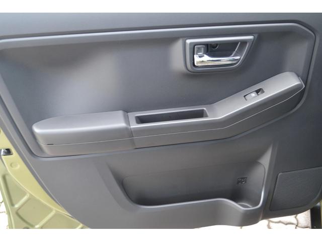 タフト Ｇターボ　ダーククロムベンチャー　届出済未使用車　新車保証付き　バックカメラ　ＥＴＣ　スマートキー　シートヒーター　ルーフレール　サンルーフ　アルミホイール　フォグランプ（21枚目）