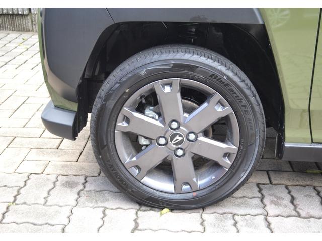 タフト Ｇターボ　ダーククロムベンチャー　届出済未使用車　新車保証付き　バックカメラ　ＥＴＣ　スマートキー　シートヒーター　ルーフレール　サンルーフ　アルミホイール　フォグランプ（25枚目）