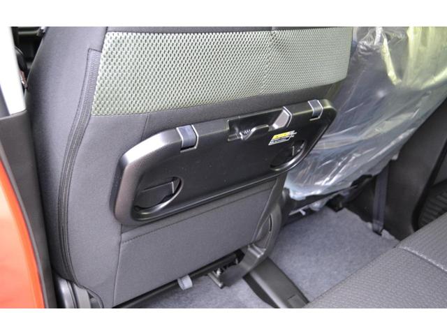 ハスラー タフワイルド　全方位モニタ付きナビ　９インチナビ　デュアルカメラブレーキサポート　リヤパーキングセンサー　ＬＥＤヘッドランプ　フルオートエアコン　後退時ブレーキサポート（18枚目）