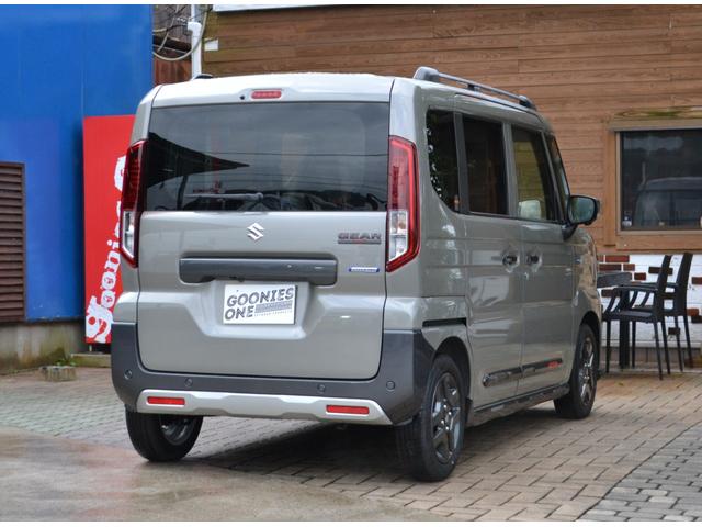 スペーシアギア ハイブリッドＸＺ　全方位モニタ付きナビ　９インチナビ　デュアルセンサーブレーキサポート・スライドドアクローザー・アダクティブクルーズコントロール・スズキセーフティサポート（3枚目）