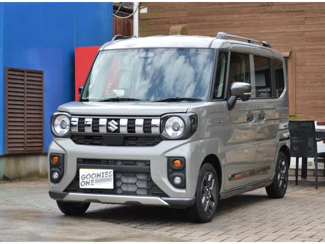 スペーシアギア ハイブリッドＸＺ　全方位モニタ付きナビ　９インチナビ　デュアルセンサーブレーキサポート・スライドドアクローザー・アダクティブクルーズコントロール・スズキセーフティサポート（8枚目）