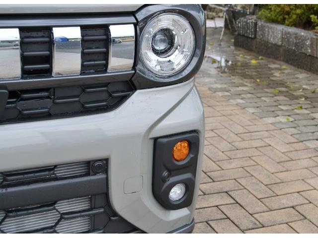 スペーシアギア ハイブリッドＸＺ　全方位モニタ付きナビ　９インチナビ　デュアルセンサーブレーキサポート・スライドドアクローザー・アダクティブクルーズコントロール・スズキセーフティサポート（10枚目）