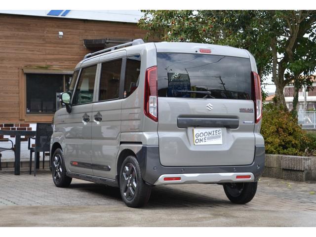 スペーシアギア ハイブリッドＸＺ　全方位モニタ付きナビ　９インチナビ　デュアルセンサーブレーキサポート・スライドドアクローザー・アダクティブクルーズコントロール・スズキセーフティサポート（11枚目）